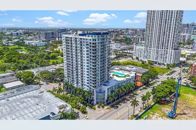 275 NE 18th St #1803, Miami, FL 33132 - Photo 1