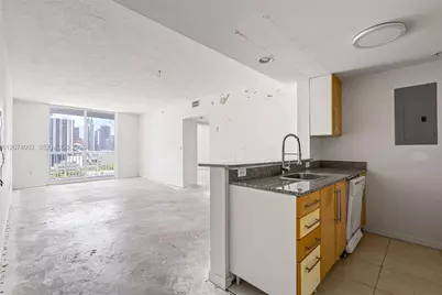 275 NE 18th St #1803, Miami, FL 33132 - Photo 10