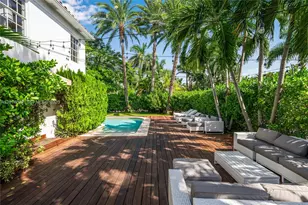 140 N Hibiscus Dr, Miami Beach, FL 33139 - Photo 6
