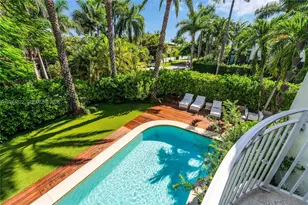 140 N Hibiscus Dr, Miami Beach, FL 33139 - Photo 18
