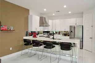 668 NE 191st St, Miami, FL 33179 - Photo 8