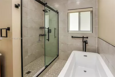 1030 Polk St, Hollywood, FL 33019 - Photo 20