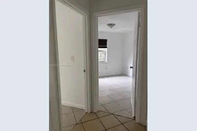 14803 NE 7th Ave #, Miami, FL 33161 - Photo 16