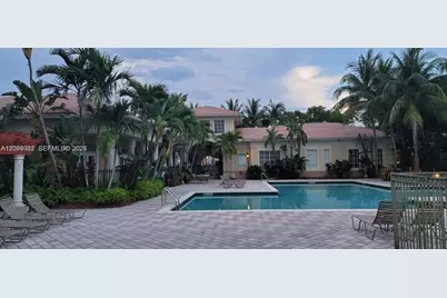 2452 Centergate Dr #103, Miramar, FL 33025 - Photo 28