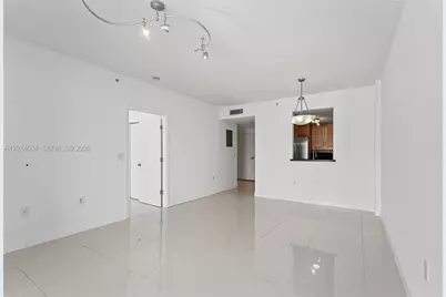 1250 S Miami Ave #2109, Miami, FL 33130 - Photo 12