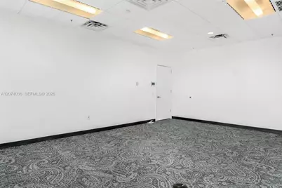 2010 NW 150th Ave #207, Pembroke Pines, FL 33028 - Photo 8