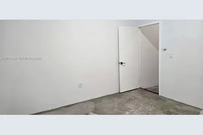 1217 71st St, Miami Beach, FL 33141 - Photo 12