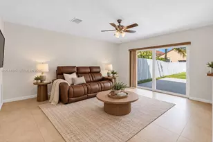 18961 NW 10th Terrace, Pembroke Pines, FL 33029 - Photo 8