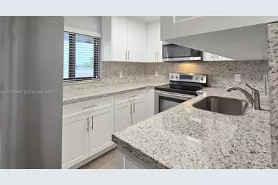 50 W 28th St #54, Hialeah, FL 33010 - Photo 14
