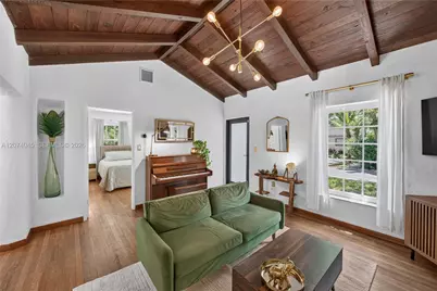 801 NE 70th St, Miami, FL 33138 - Photo 10