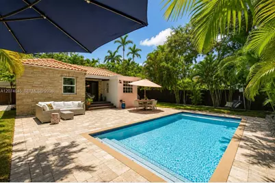801 NE 70th St, Miami, FL 33138 - Photo 20