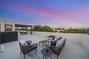 1431 SW 20th St, Miami, FL 33145 - Photo 6