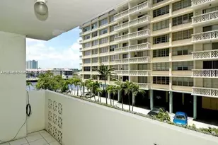 1833 S Ocean Dr, Hallandale Beach, FL 33009 - Photo 20
