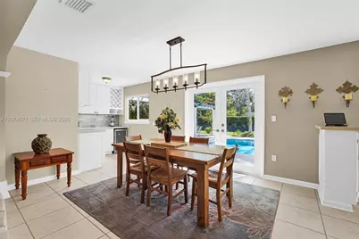 8220 SW 162nd St, Palmetto Bay, FL 33157 - Photo 6