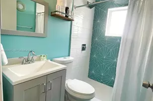 1021 NW 30th St, Miami, FL 33127 - Photo 6