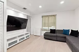 19367 NW 45th Ave, Miami Gardens, FL 33055 - Photo 10