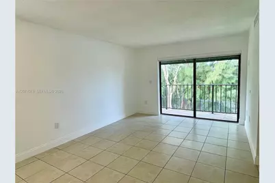 7415 SW 152nd Ave #7-208, Miami, FL 33193 - Photo 2
