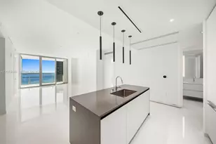 300 Biscayne Blvd Way, Miami, FL 33131 - Photo 4