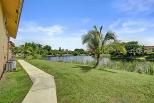 15645 SW 74th Cir Dr, Miami, FL 33193 - Photo 38
