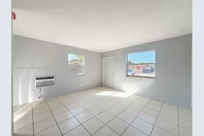 2408 NW 8th St, Pompano Beach, FL 33069 - Photo 4