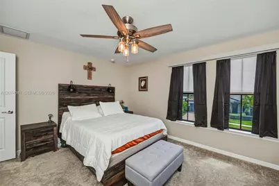 16241 Rosemallow Ln, Other City - In The State Of Florida, FL 33920 - Photo 44