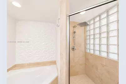 3000 NE 188th St #709, Aventura, FL 33180 - Photo 22