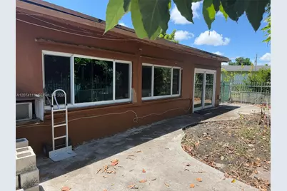 3970 NW 50th Ave, Lauderdale Lakes, FL 33319 - Photo 32