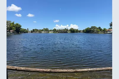 3970 NW 50th Ave, Lauderdale Lakes, FL 33319 - Photo 2