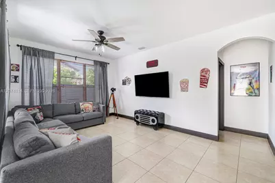 16082 SW 68th Ter #0, Miami, FL 33193 - Photo 8