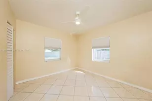 900 W Bloxham St, Lantana, FL 33462 - Photo 10