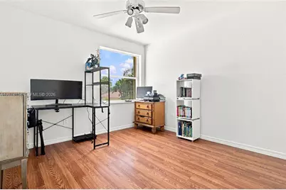 15854 SW 14th Ct, Pembroke Pines, FL 33027 - Photo 30