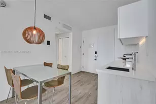 6080 Collins Ave, Miami Beach, FL 33140 - Photo 8