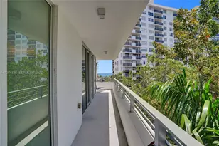 6080 Collins Ave, Miami Beach, FL 33140 - Photo 22