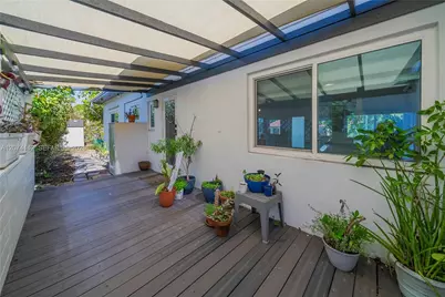 3130 SW 27th Ter, Miami, FL 33133 - Photo 20