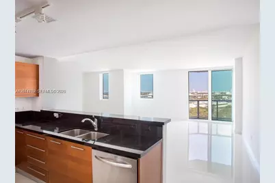 244 Biscayne Blvd #1002, Miami, FL 33132 - Photo 2