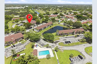 6040 Shakerwood Cir #201, Tamarac, FL 33319 - Photo 2
