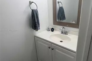 9849 S Riverside Dr, Coral Springs, FL 33071 - Photo 16