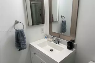 9849 Riverside Dr, Coral Springs, FL 33071 - Photo 30