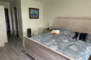 9849 S Riverside Dr, Coral Springs, FL 33071 - Photo 22