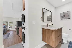 10430 Sunset Strip, Sunrise, FL 33322 - Photo 24