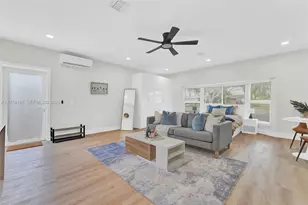 10430 Sunset Strip, Sunrise, FL 33322 - Photo 14