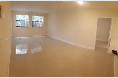 8100 Geneva Ct #438, Doral, FL 33166 - Photo 4