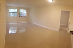 8100 Geneva Ct, Doral, FL 33166 - Photo 4