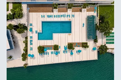 300 Bayview Dr #807, Sunny Isles Beach, FL 33160 - Photo 12