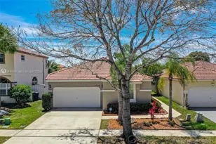 15726 NW 16th Ct, Pembroke Pines, FL 33028 - Photo 8