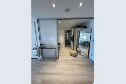 121 NE 34th St #2005, Miami, FL 33137 - Photo 6