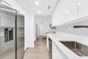 300 Bayview Dr, Sunny Isles Beach, FL 33160 - Photo 8