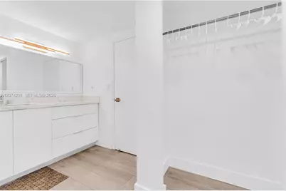 300 Bayview Dr #214, Sunny Isles Beach, FL 33160 - Photo 16