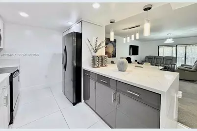3432 NW 86th Way #201, Sunrise, FL 33351 - Photo 4