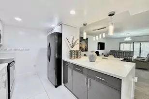 3432 NW 86th Way, Sunrise, FL 33351 - Photo 4